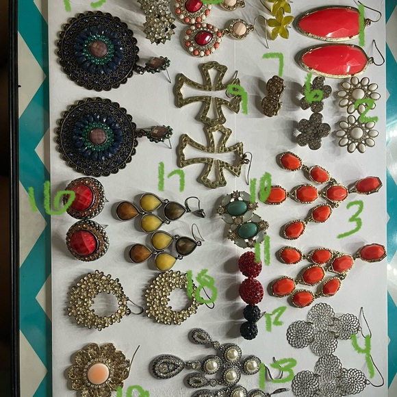 Assorted Colorful Earrings Set - Picture 1 of 6